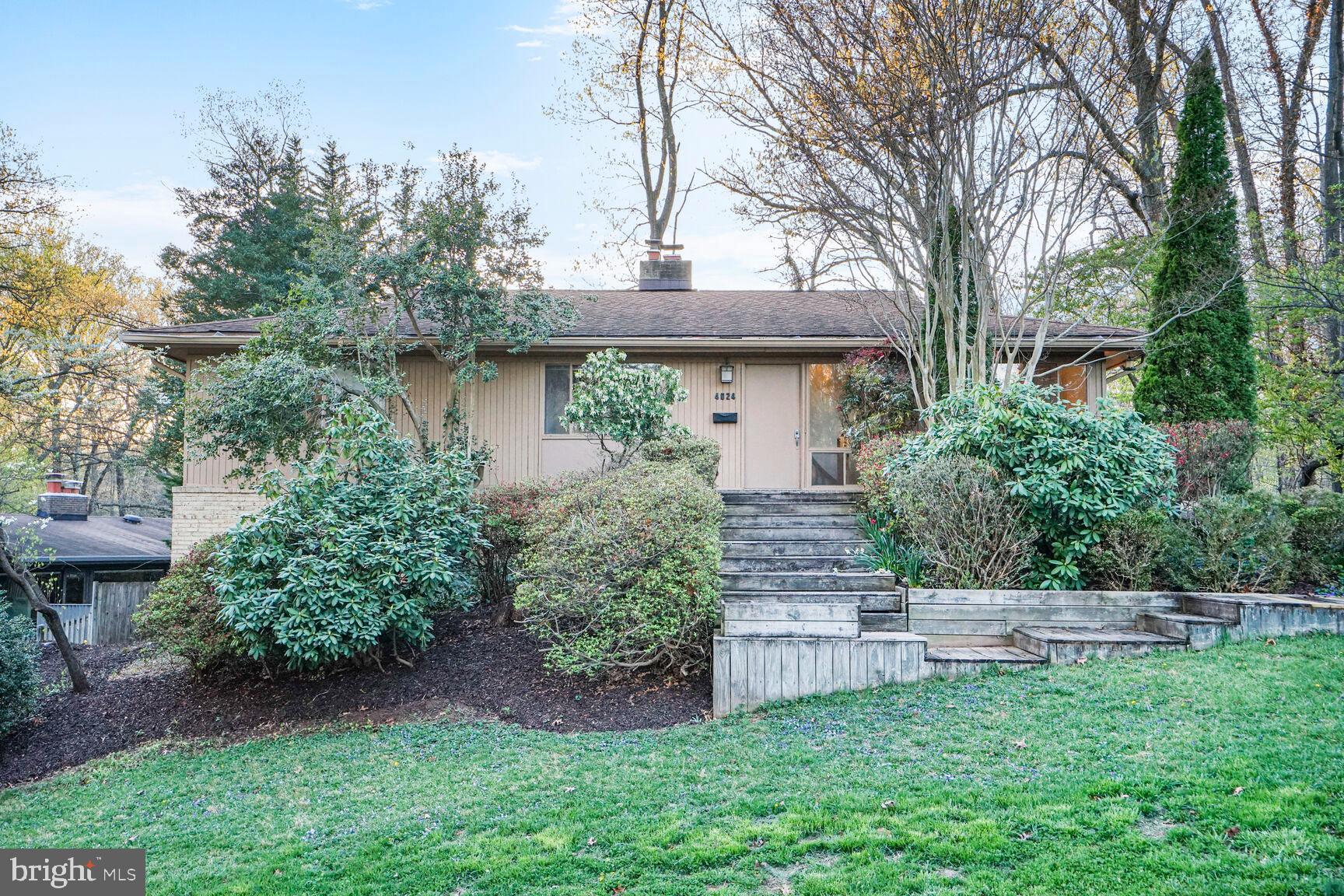 4024 IVA LANE