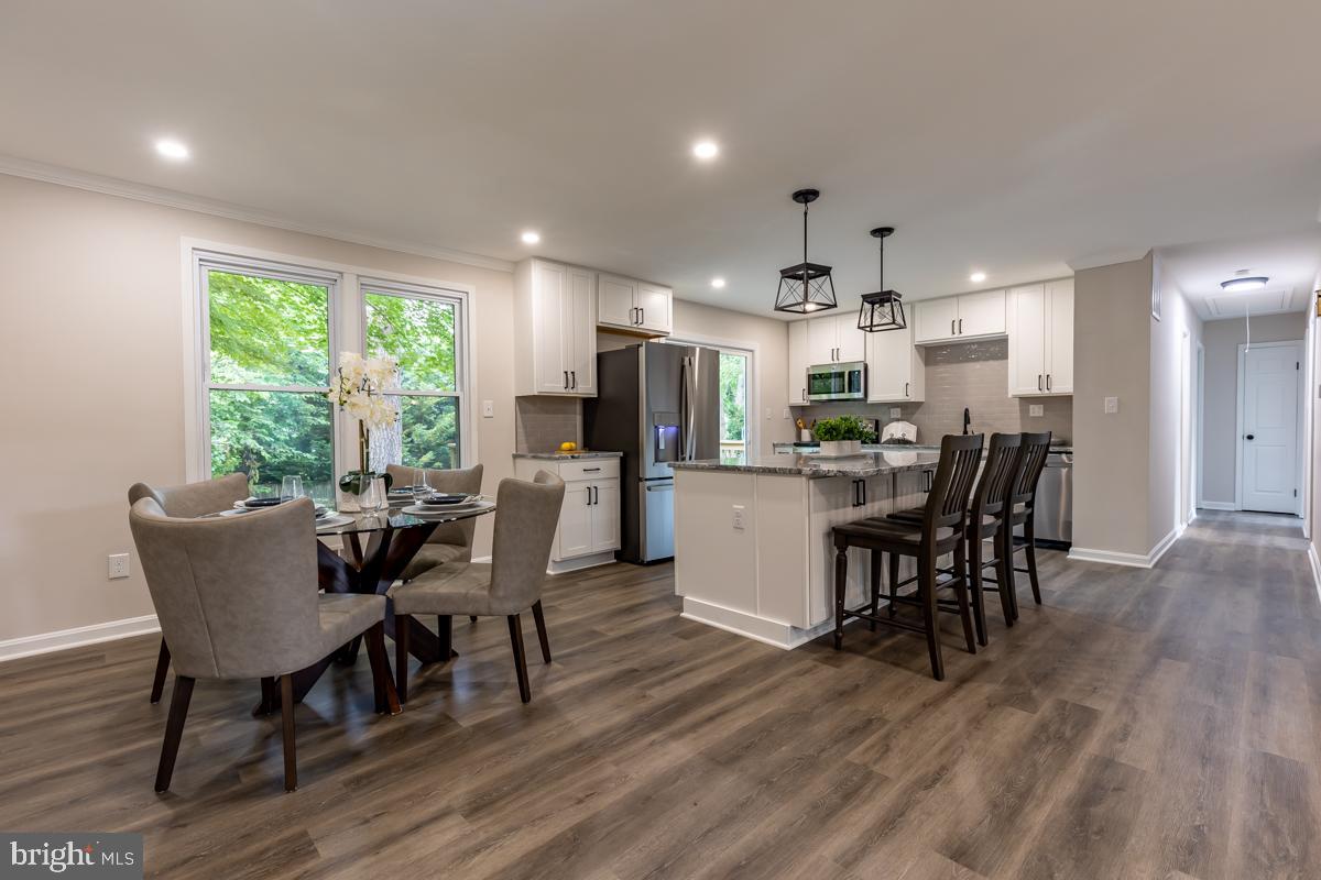 RUSTIC HILLS - Residential