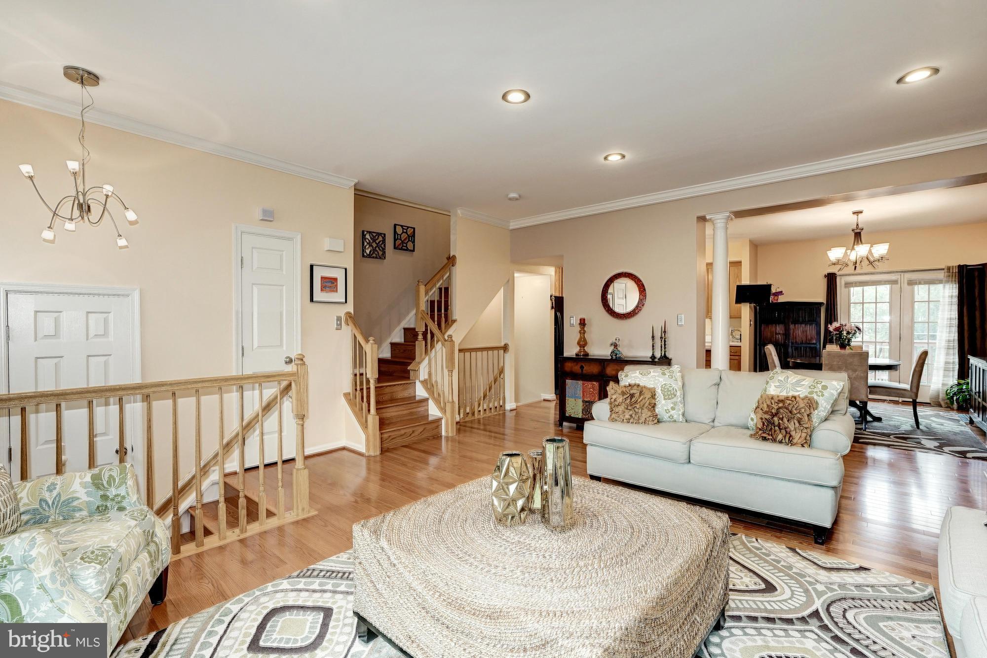 POTOMAC LAKES - Residential