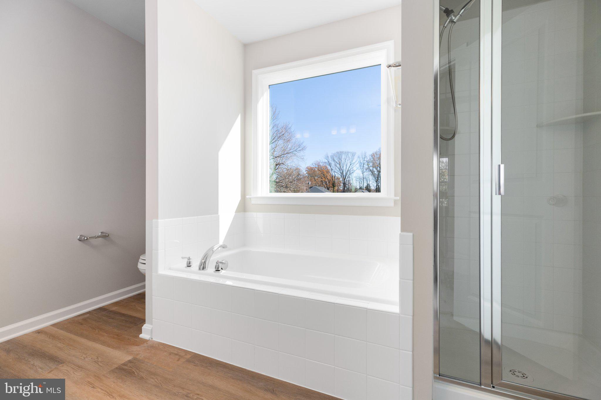 CABIN POINT / GLEBE HARBOR - Residential