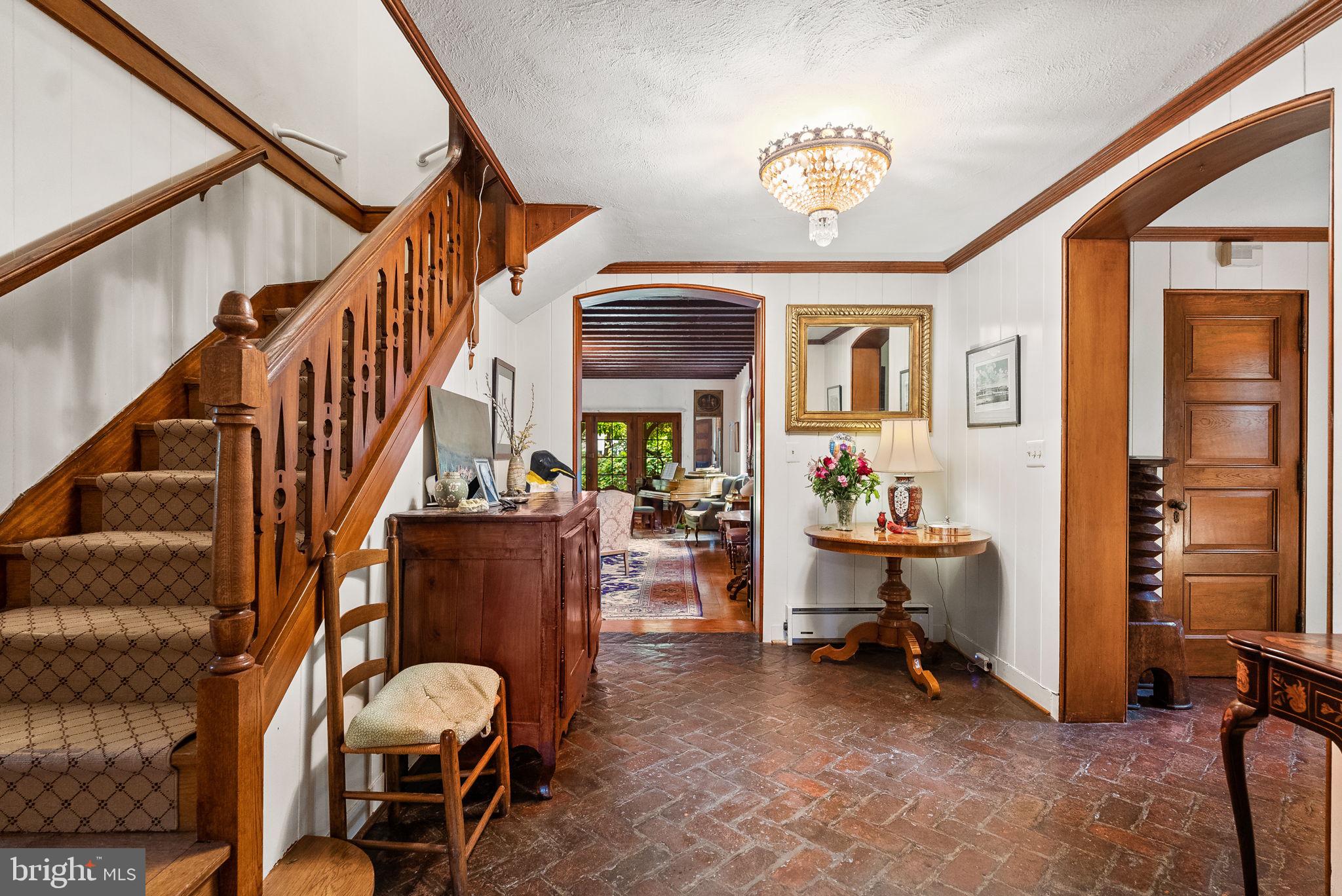 CLEVELAND PARK - Residential