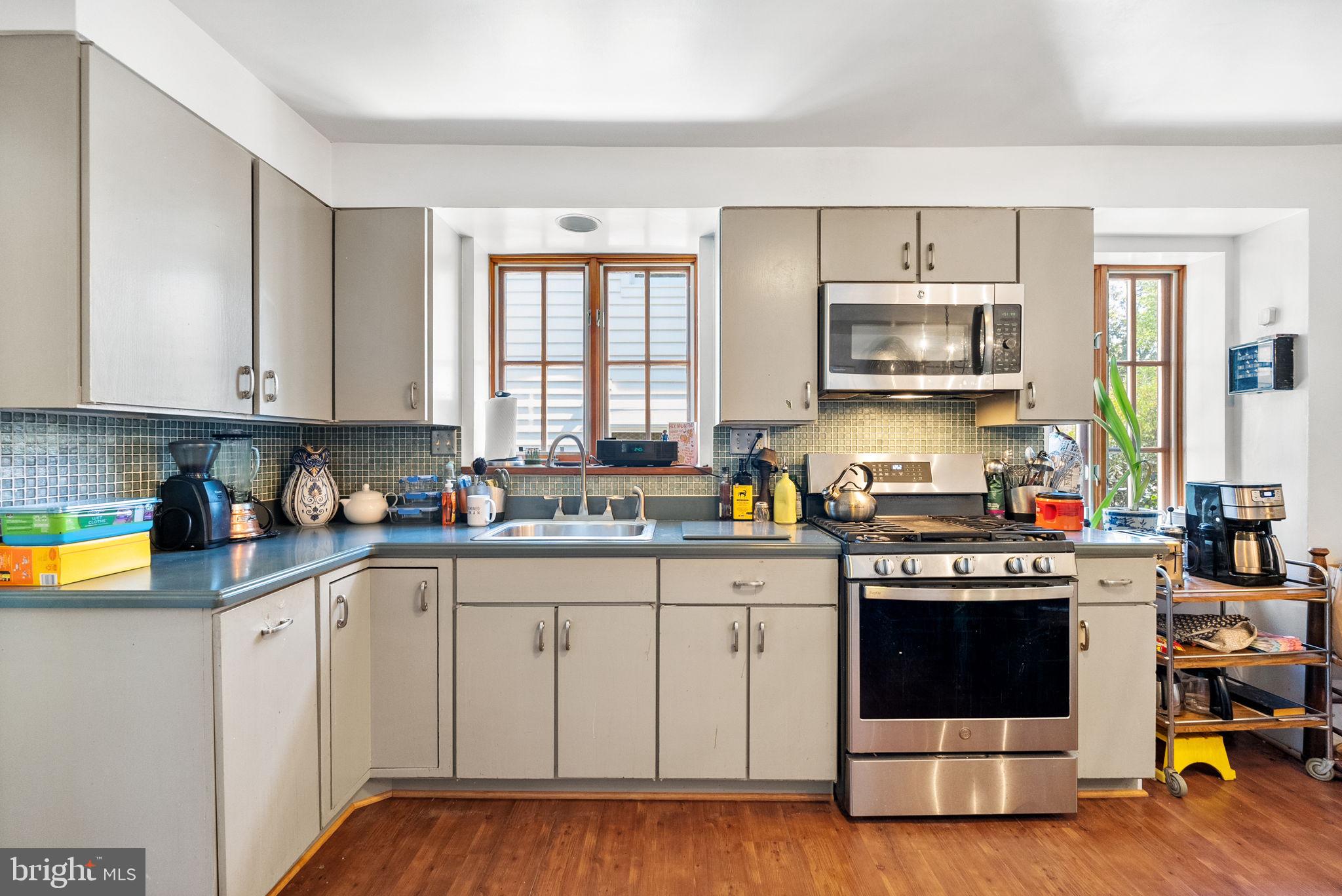 CLEVELAND PARK - Residential