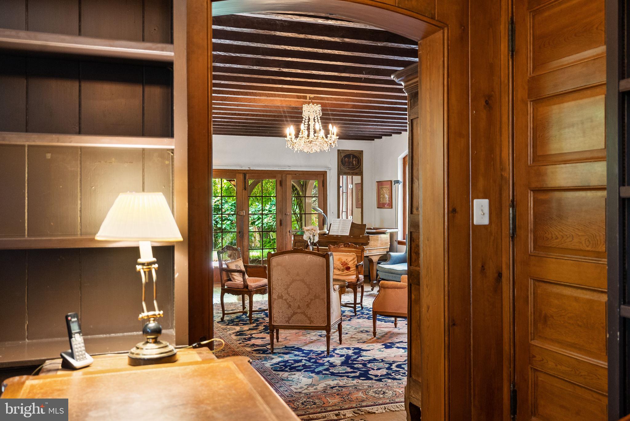 CLEVELAND PARK - Residential