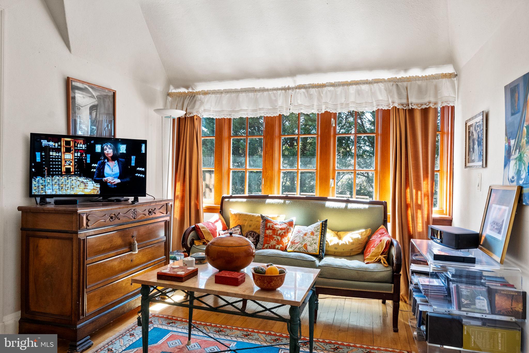 CLEVELAND PARK - Residential