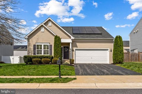 Homes For Sale - 12115 Majestic Place<br/> CULPEPER, VA 22701