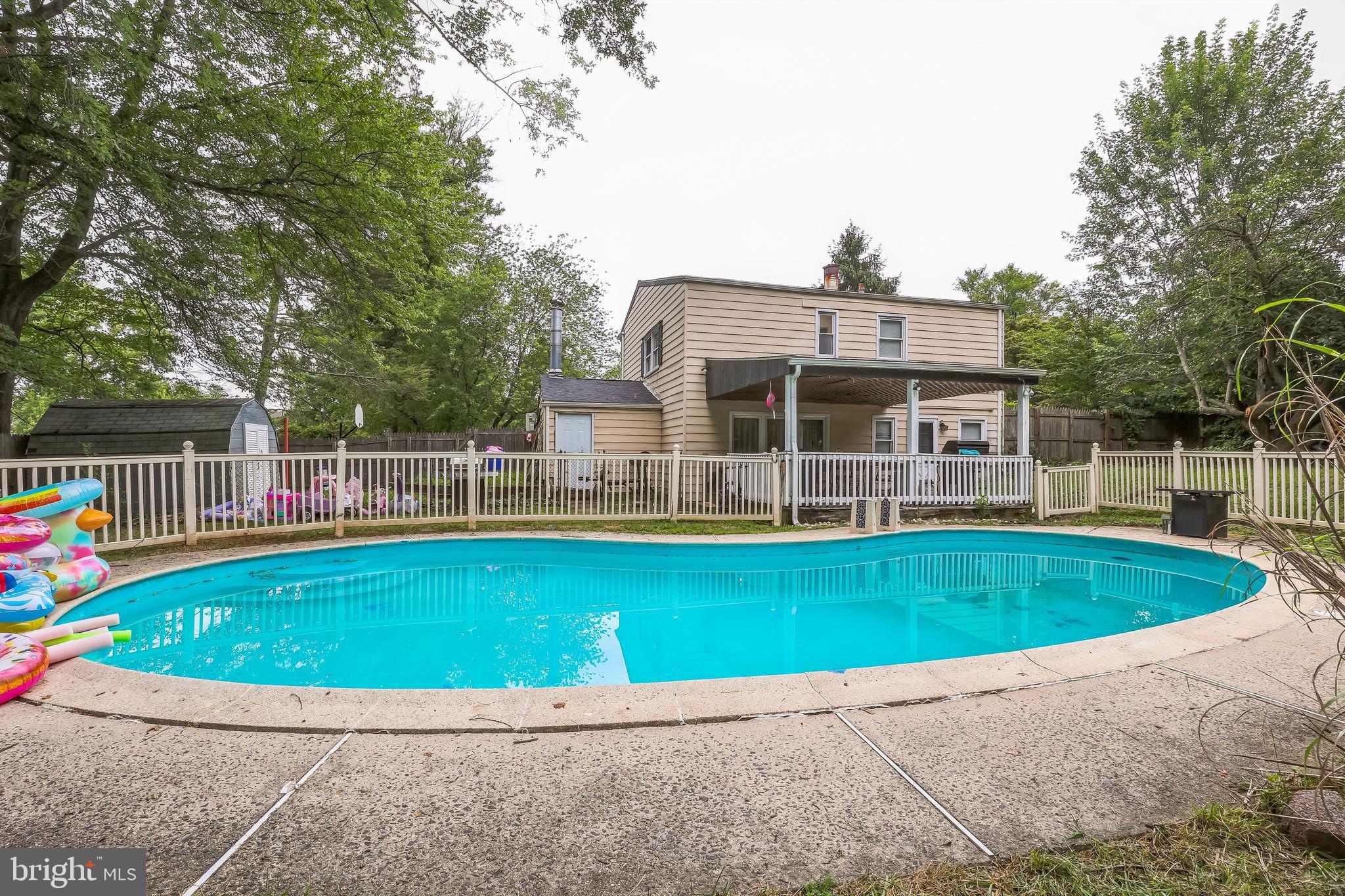 CENTER SQ GREEN - Residential