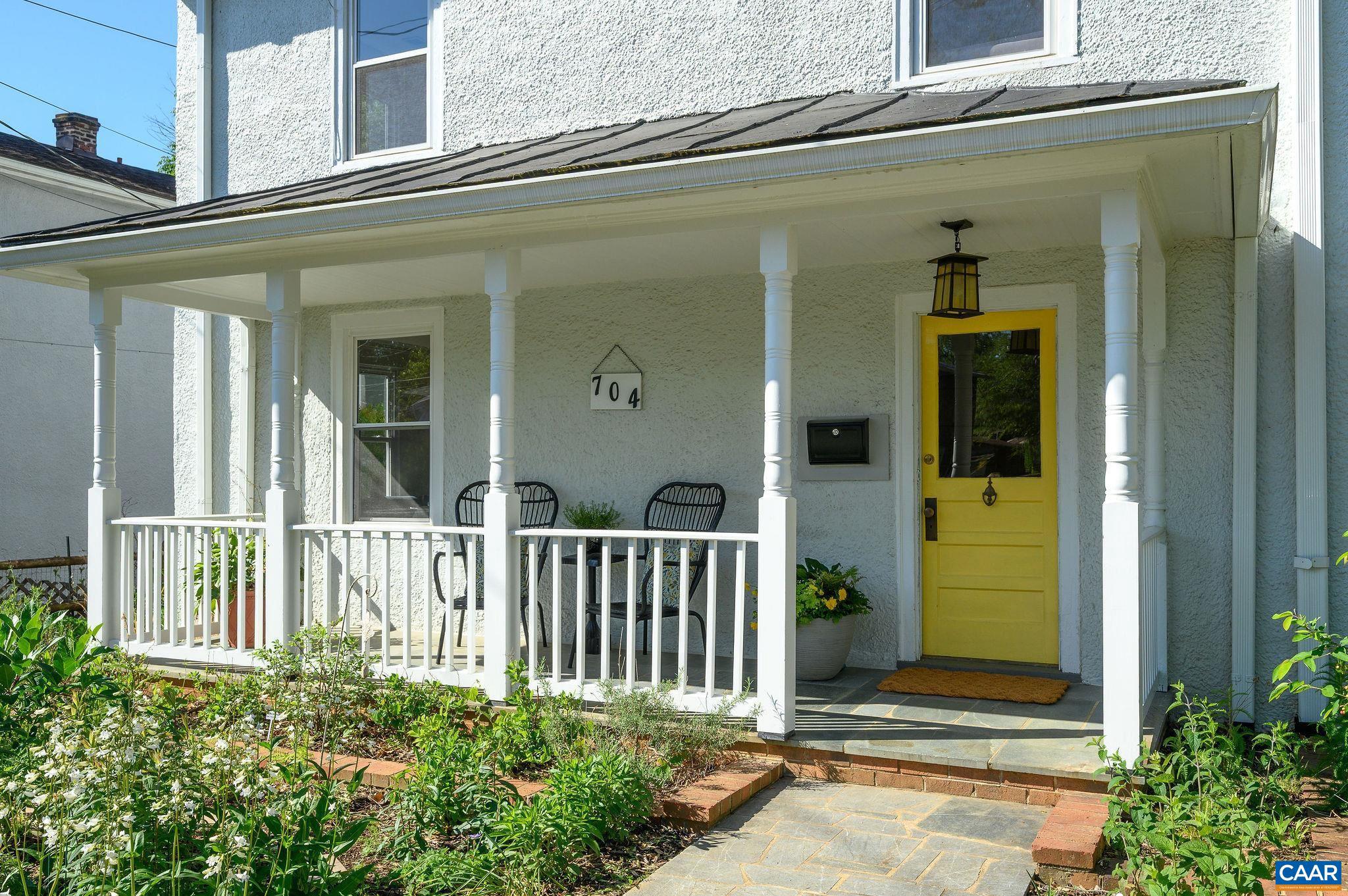 704 BLENHEIM AVE