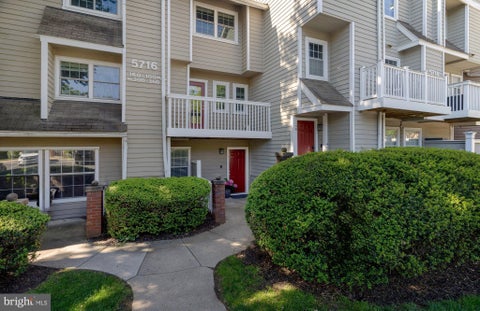 Condo For Sale - 5716 Chapman Mill Drive #150<br/> ROCKVILLE, MD 20852
