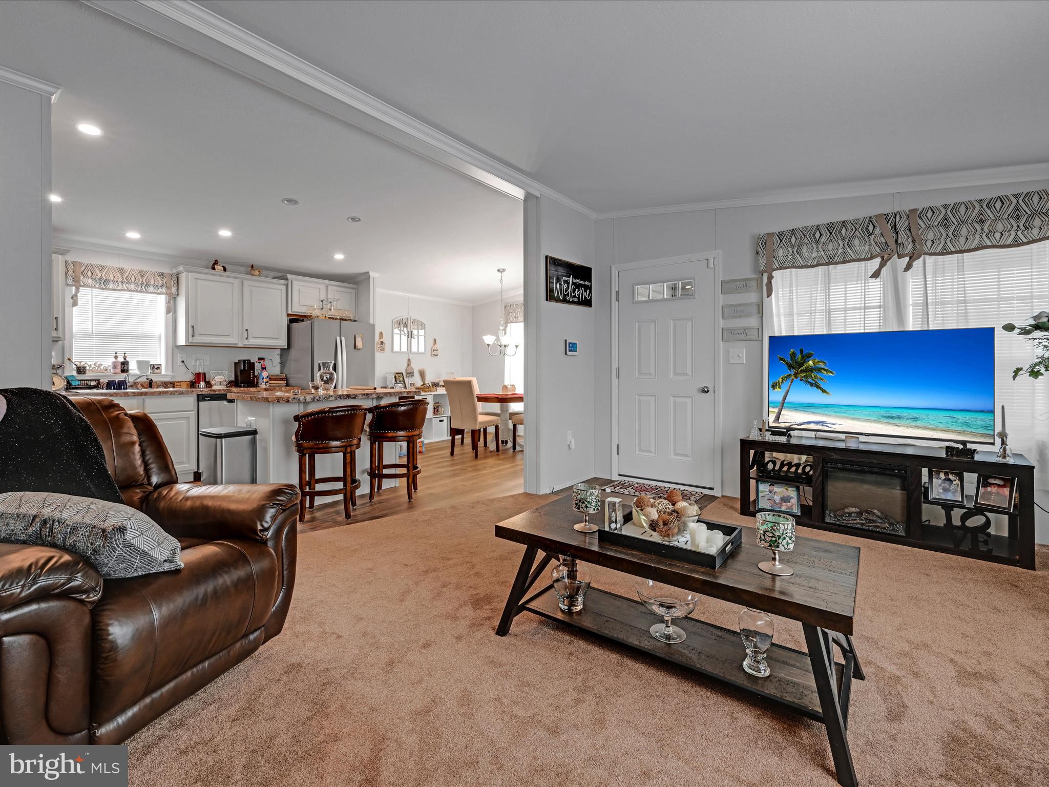 STONE HILL VILLAGE PARK - Residential