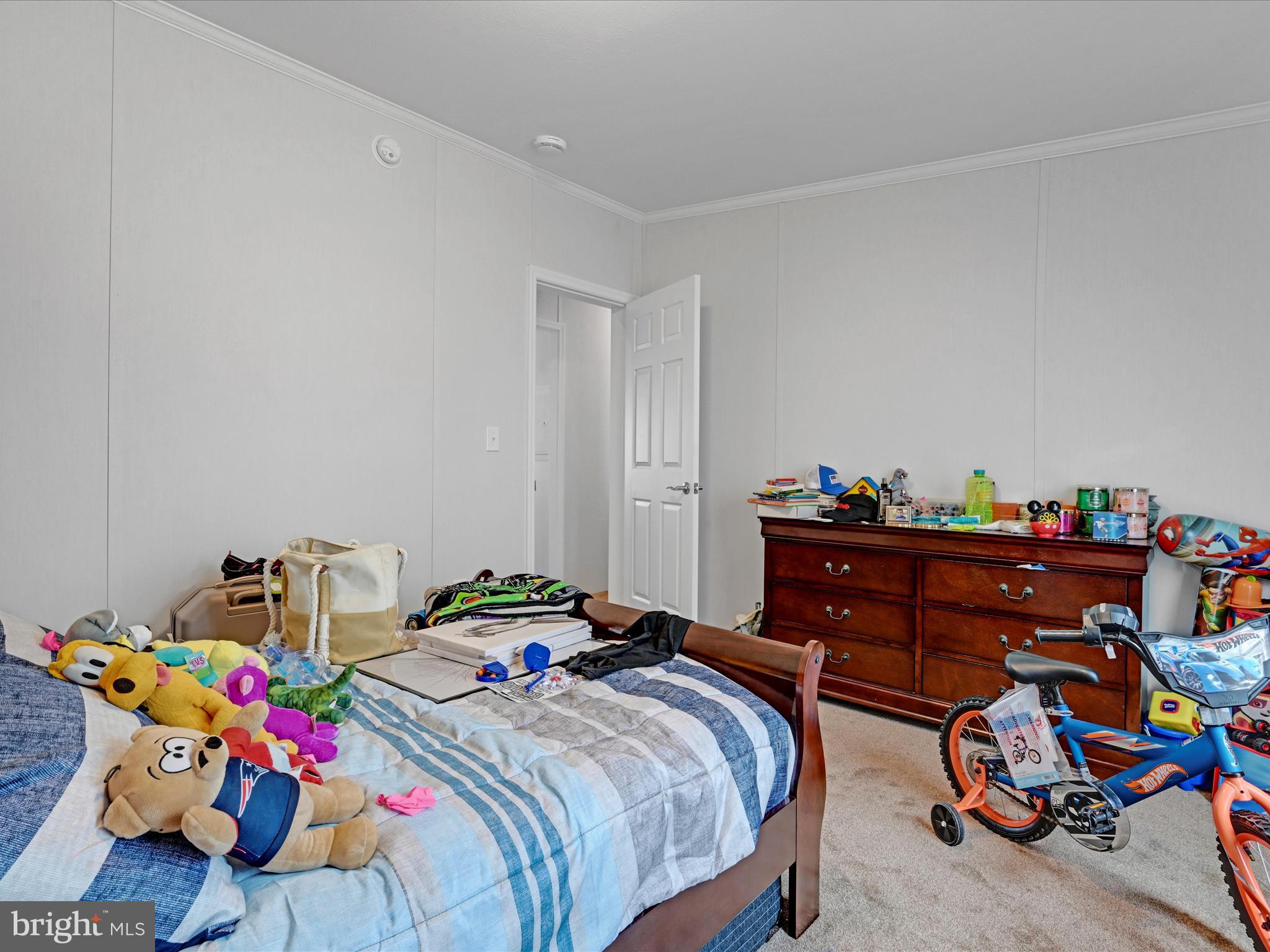 STONE HILL VILLAGE PARK - Residential