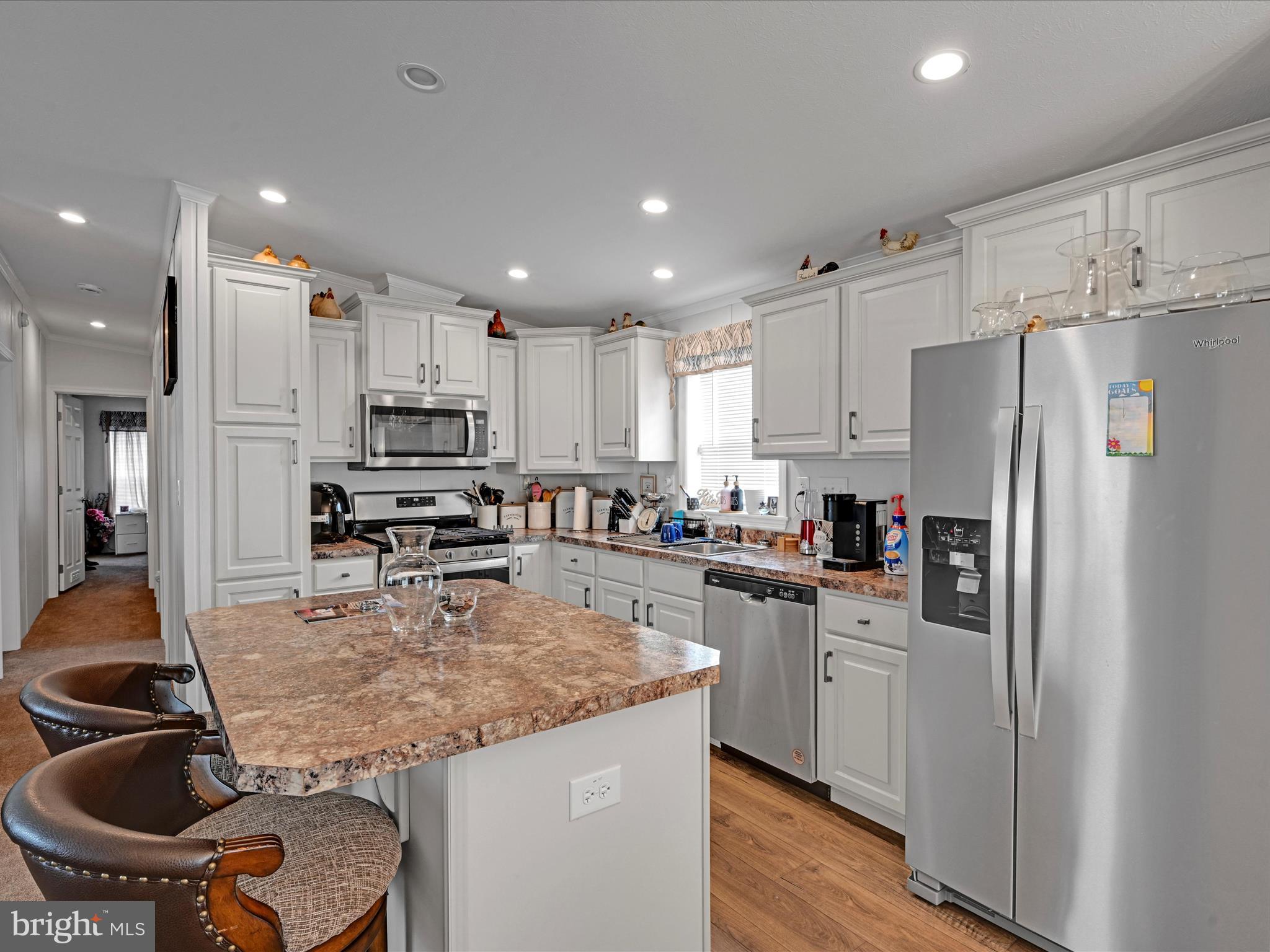 STONE HILL VILLAGE PARK - Residential