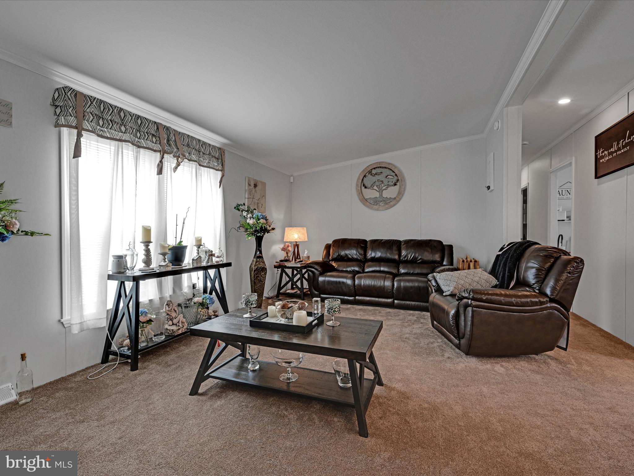 STONE HILL VILLAGE PARK - Residential