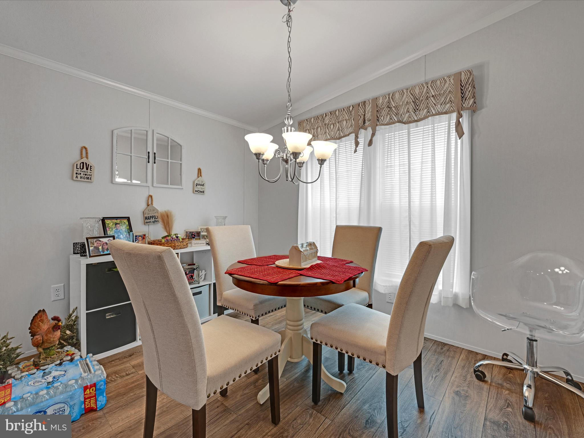 STONE HILL VILLAGE PARK - Residential