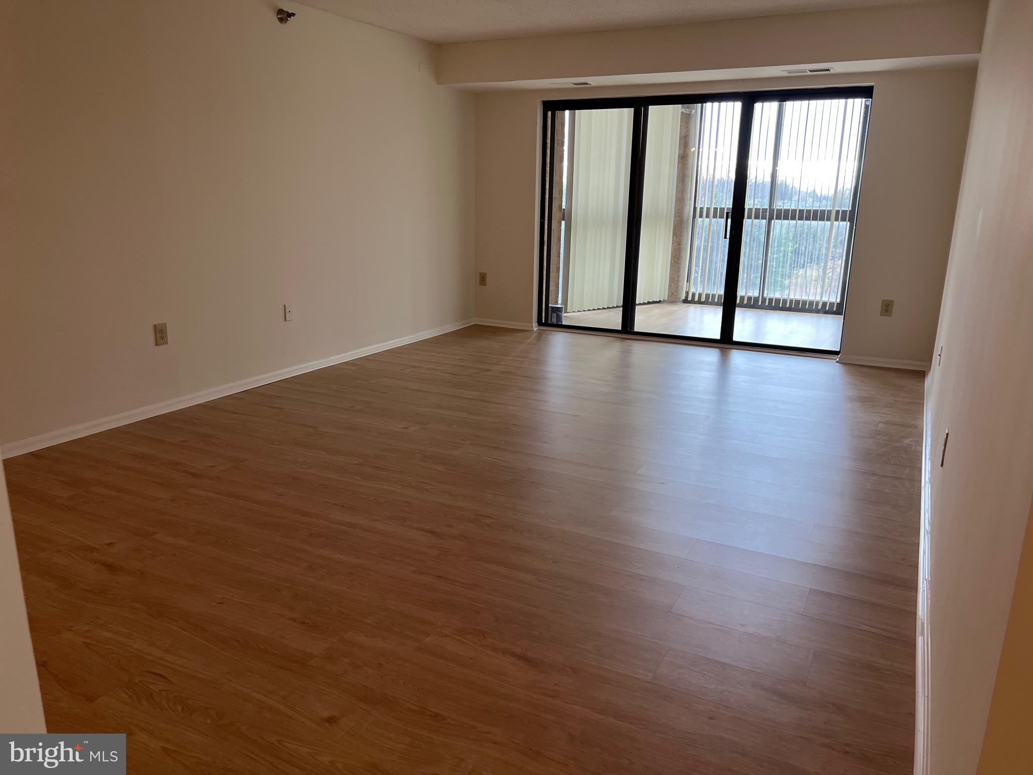 15100 INTERLACHEN DRIVE 4-709