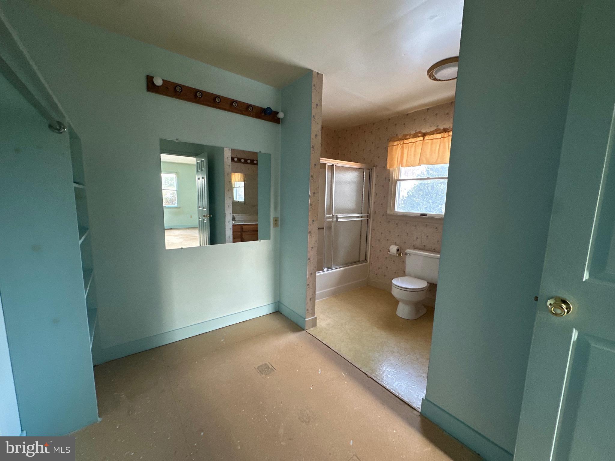 COLLEGE HEIGHTS - Residential