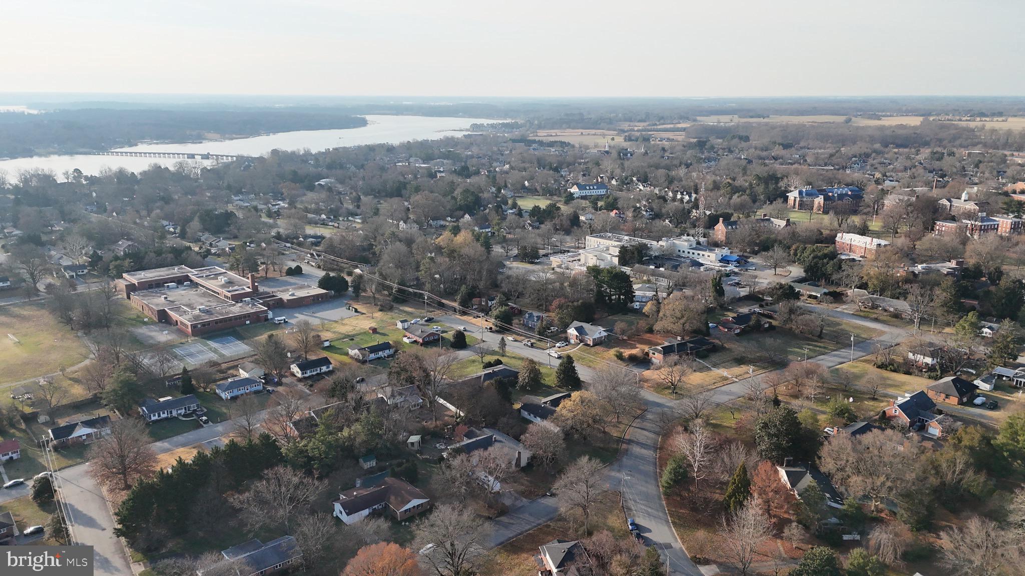 COLLEGE HEIGHTS - Residential