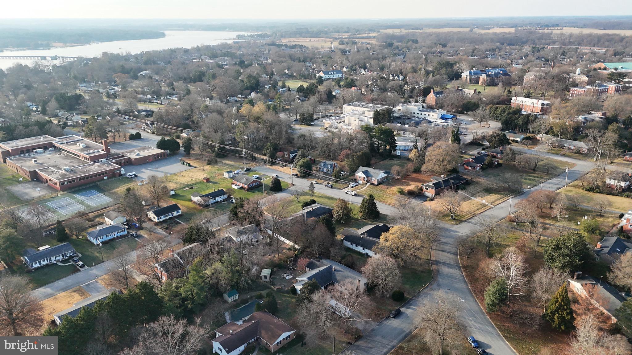 COLLEGE HEIGHTS - Residential