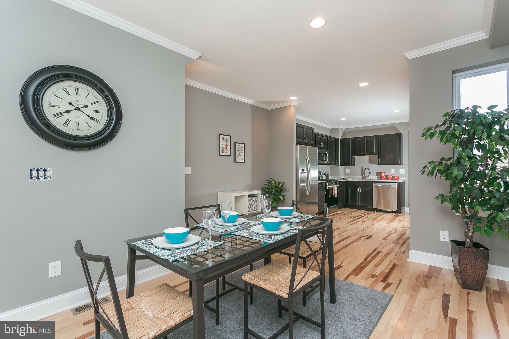 HIGHLANDTOWN - Residential