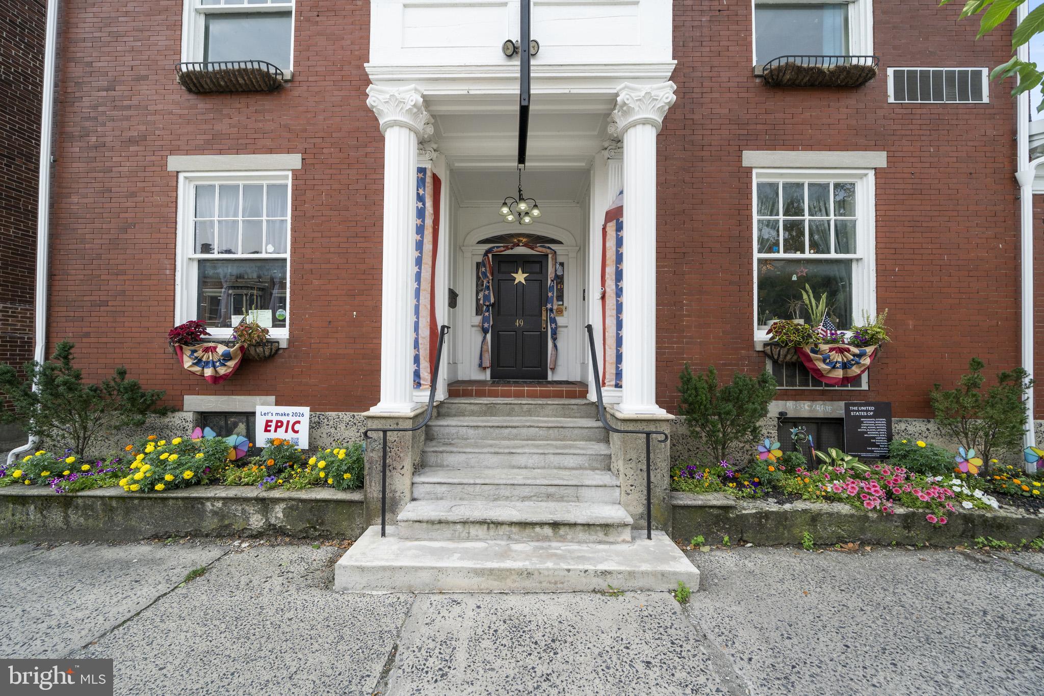 49 YORK STREET