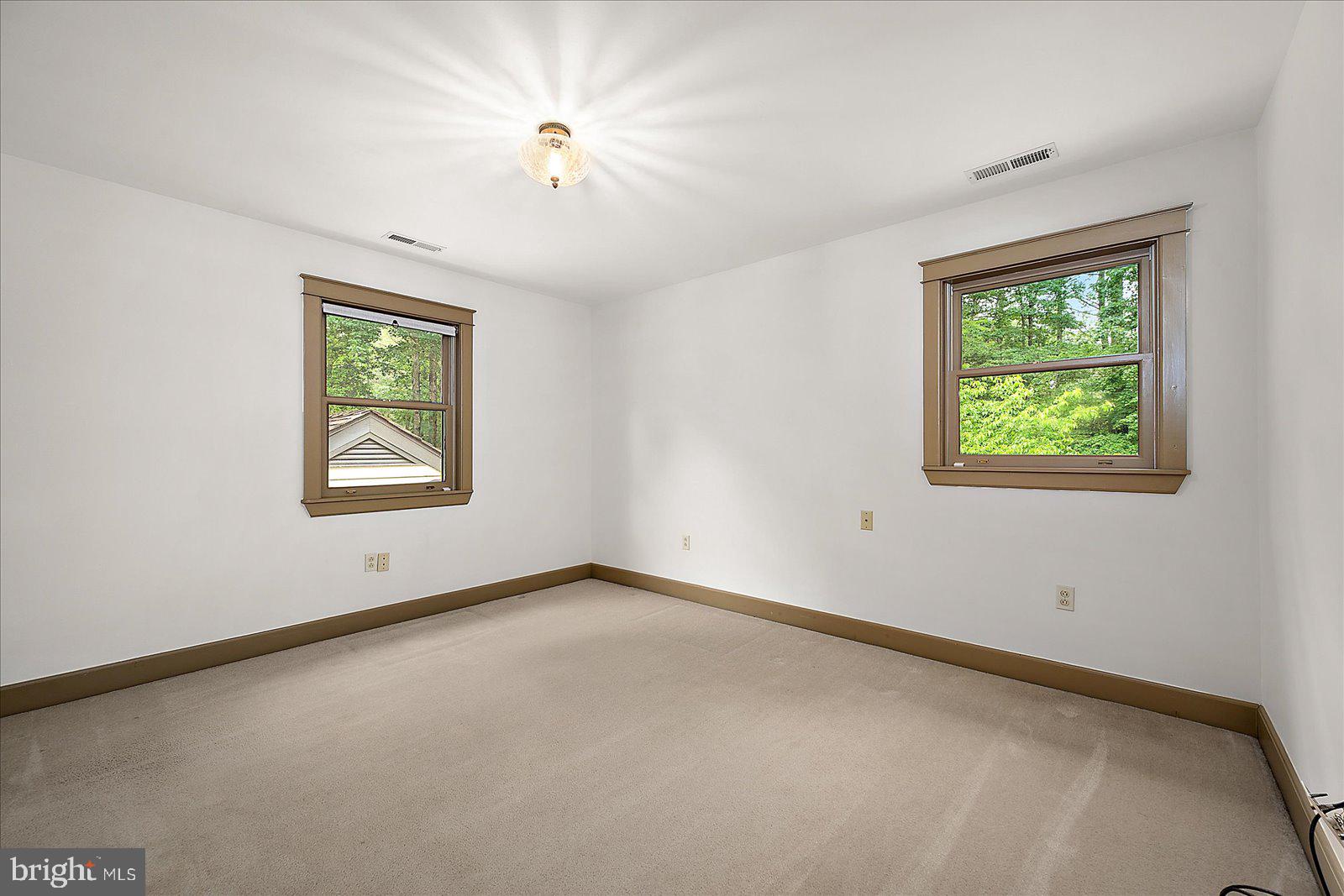 GANDER WOODS - Residential