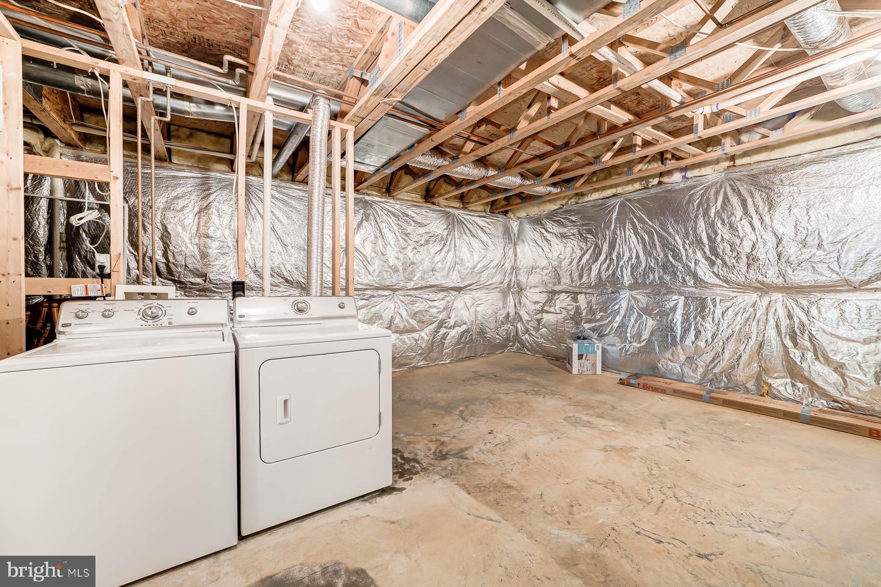 LAKECREST - Residential