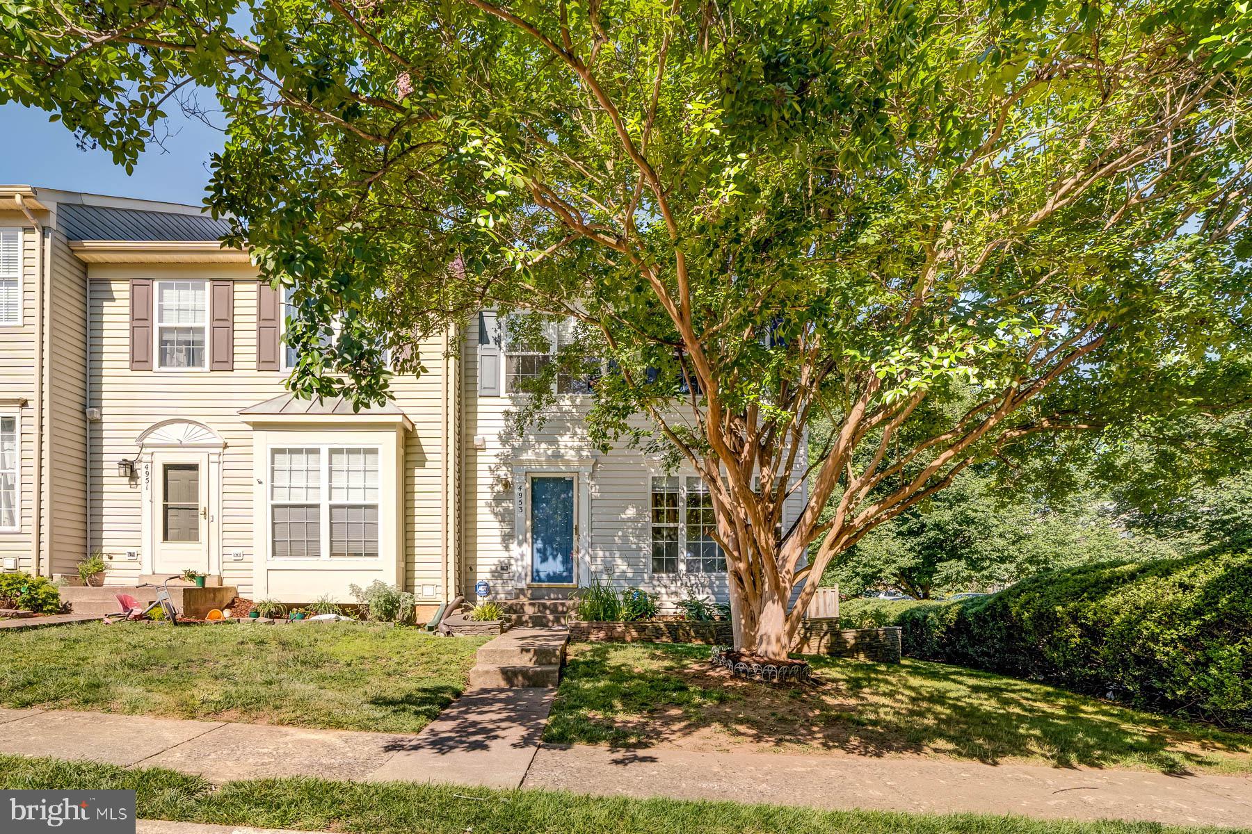 LAKECREST - Residential