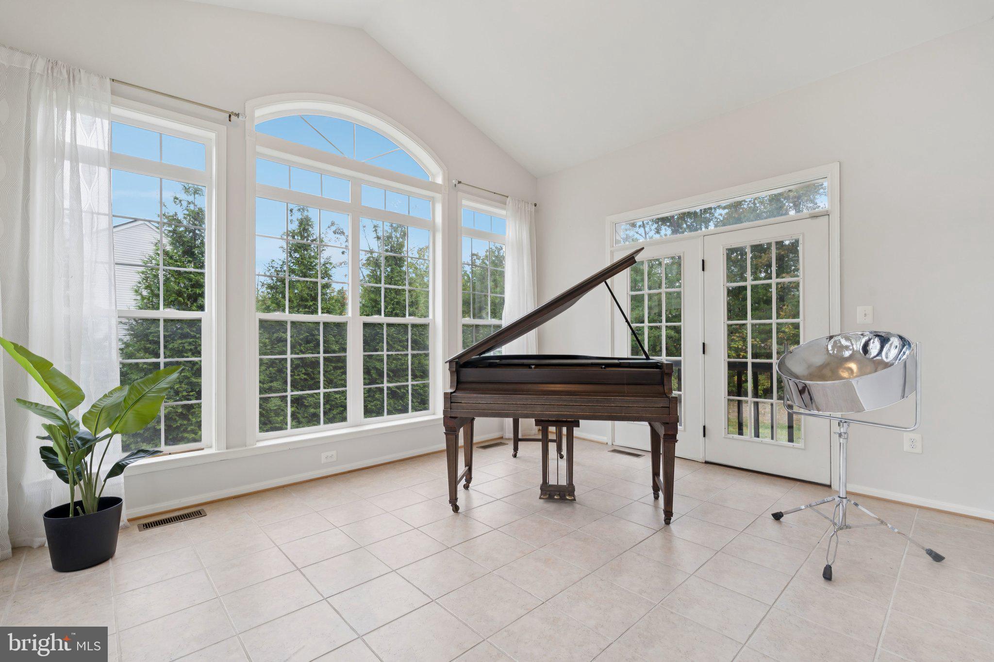 PROVIDENCE RIDGE - Residential