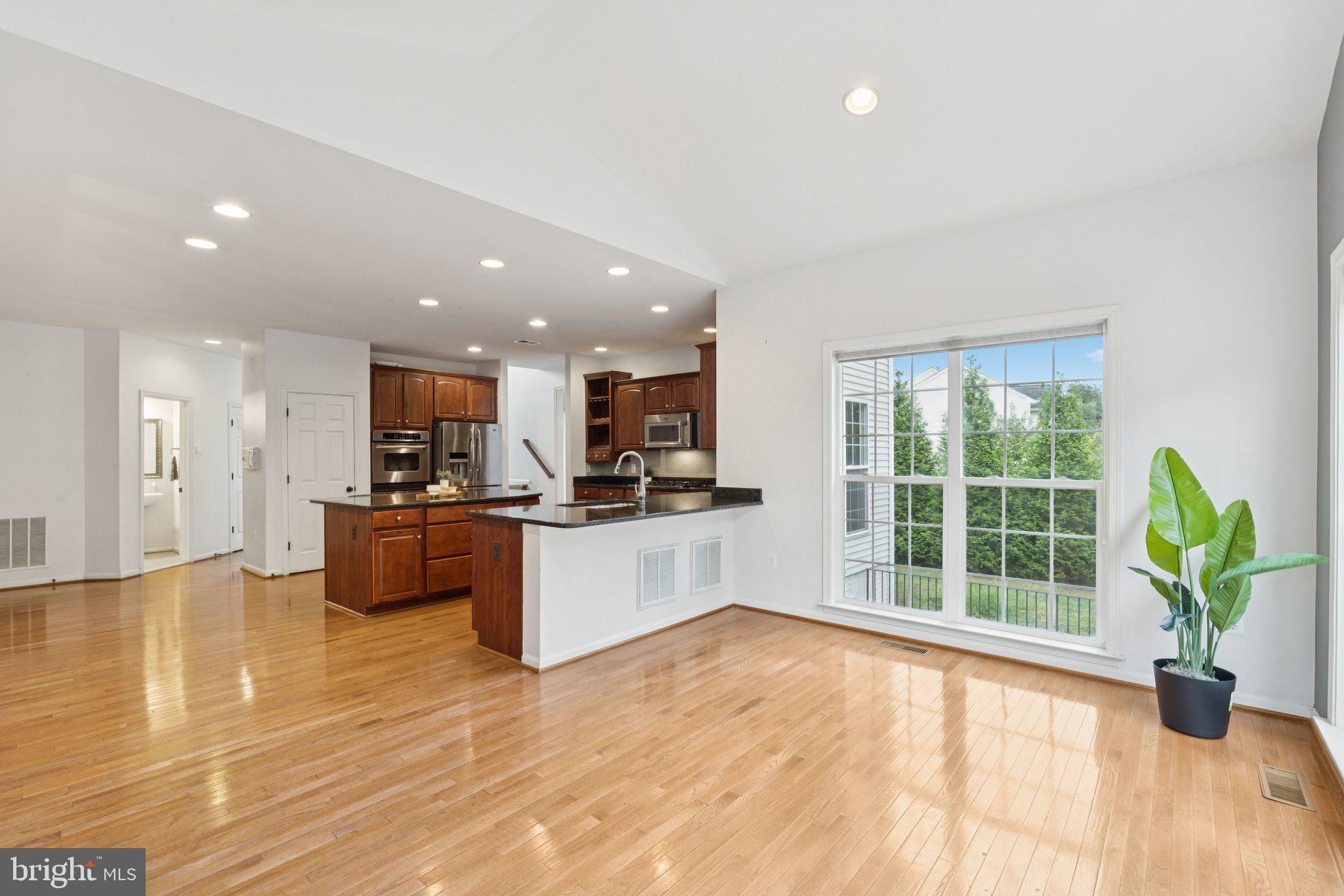 PROVIDENCE RIDGE - Residential