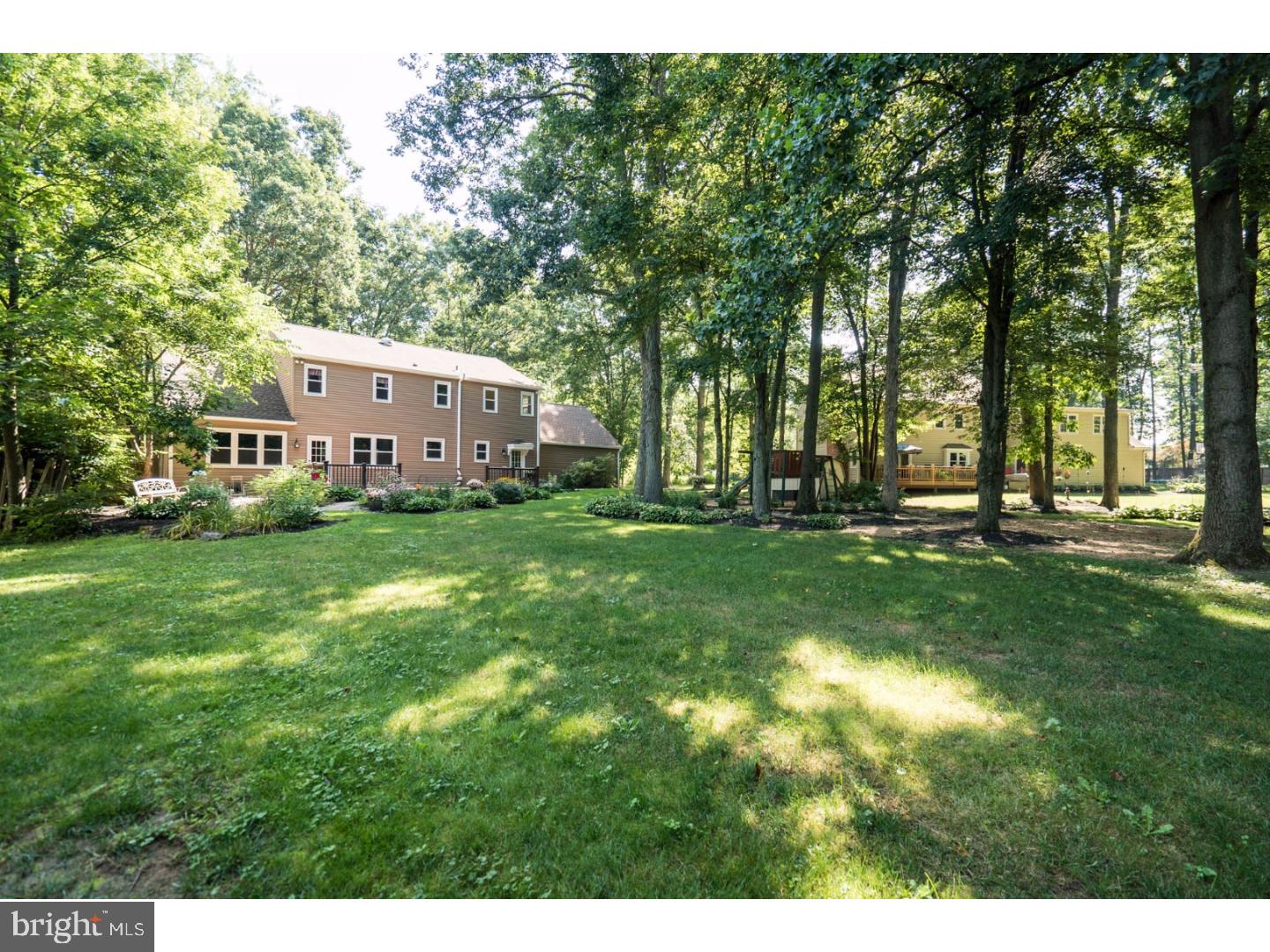 OLD MILL ESTS - Residential