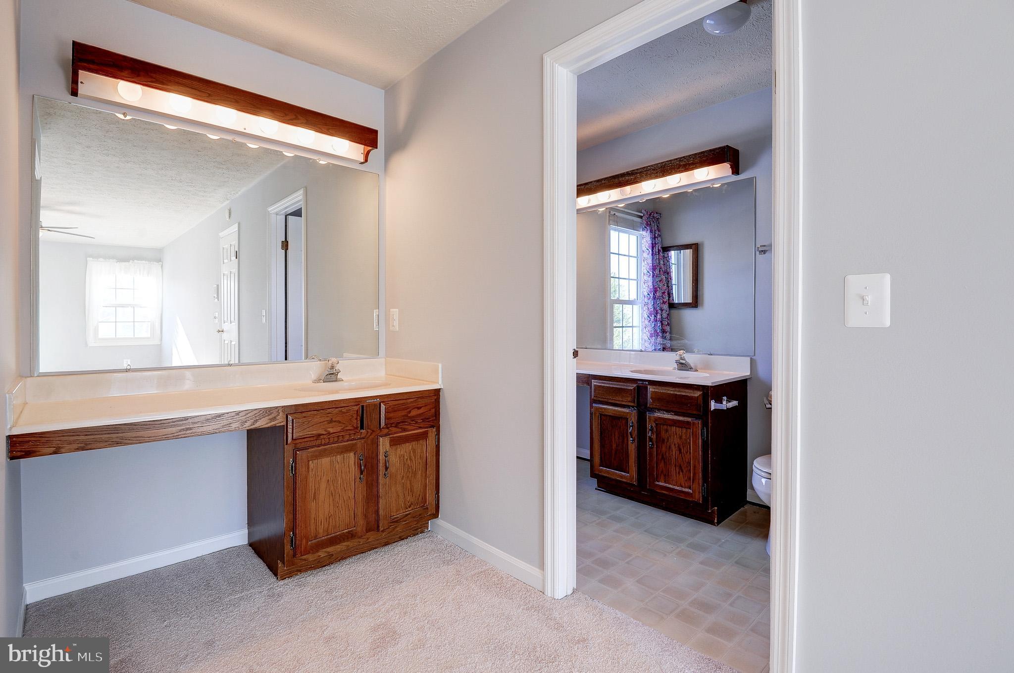 SPRING GROVE FARM - Residential