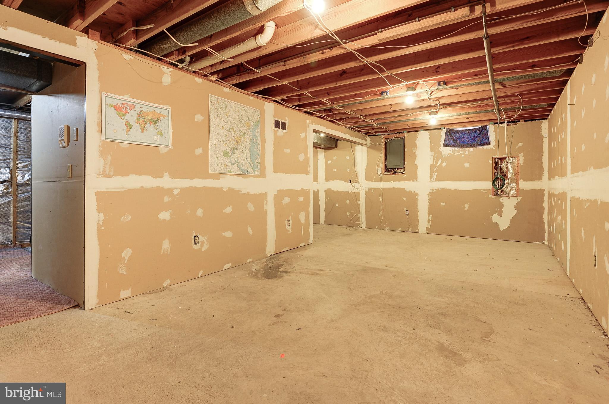 SPRING GROVE FARM - Residential