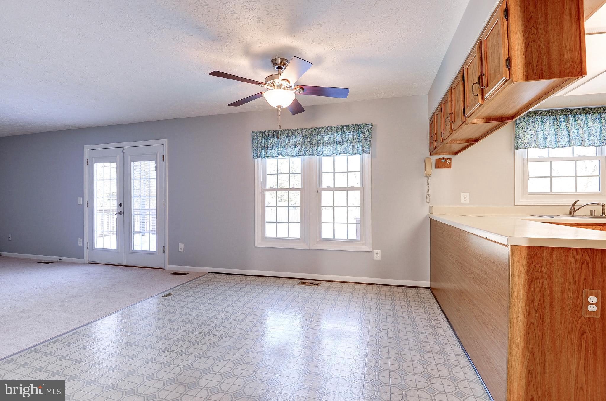 SPRING GROVE FARM - Residential