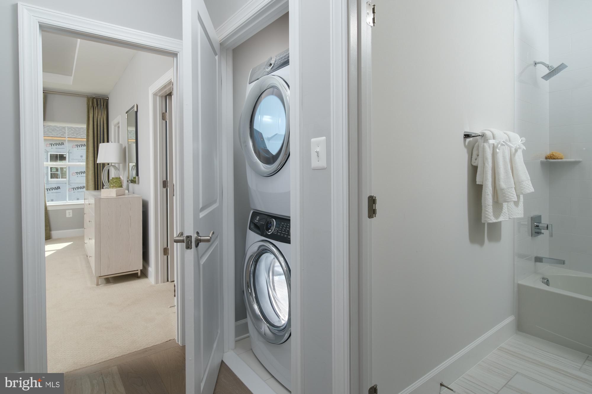 SUNSTONE PRESERVE - Residential