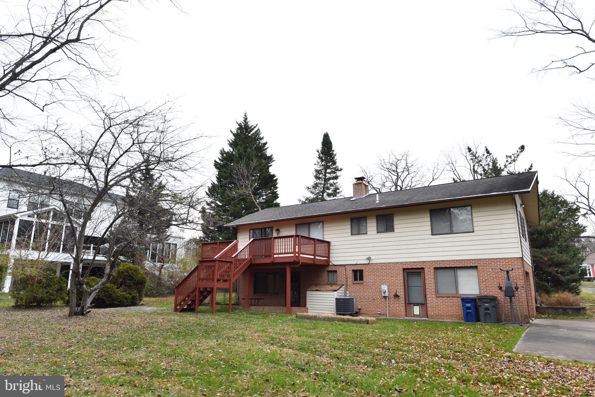 DUNN LORING - Residential