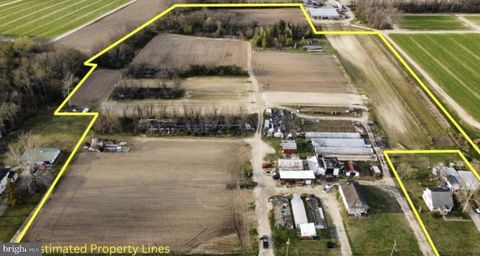 Homes For Sale - 1390 E Sherman Avenue<br/> Cumberland County, VINELAND, NJ 08361