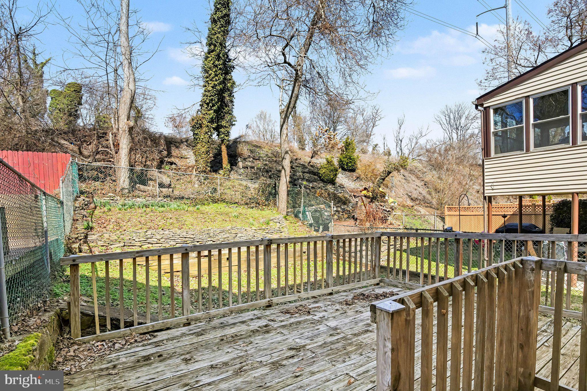 RIDLEY PARK - Residential