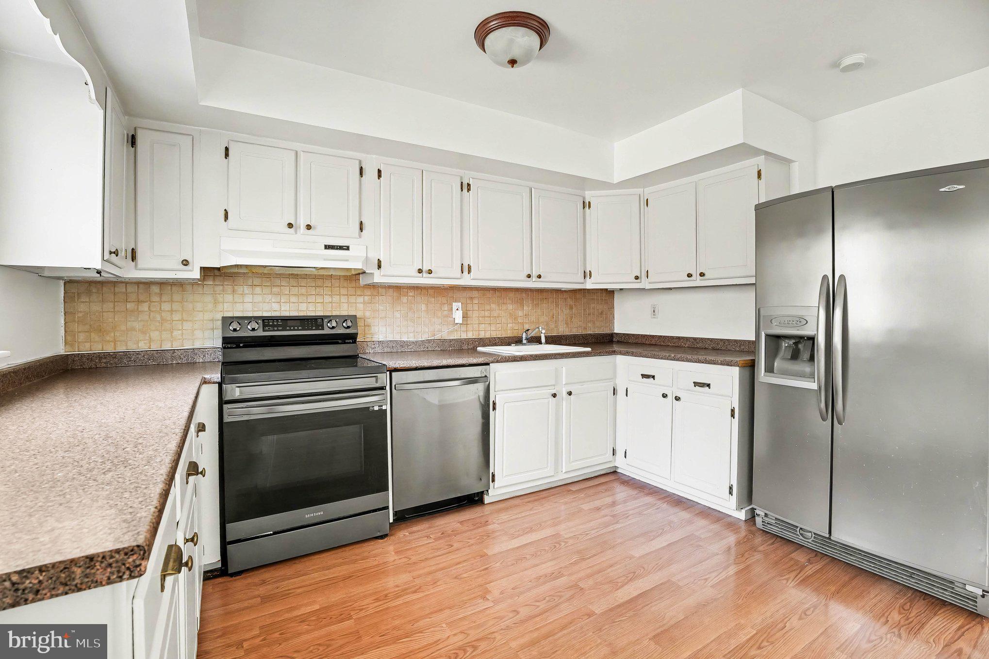 RIDLEY PARK - Residential