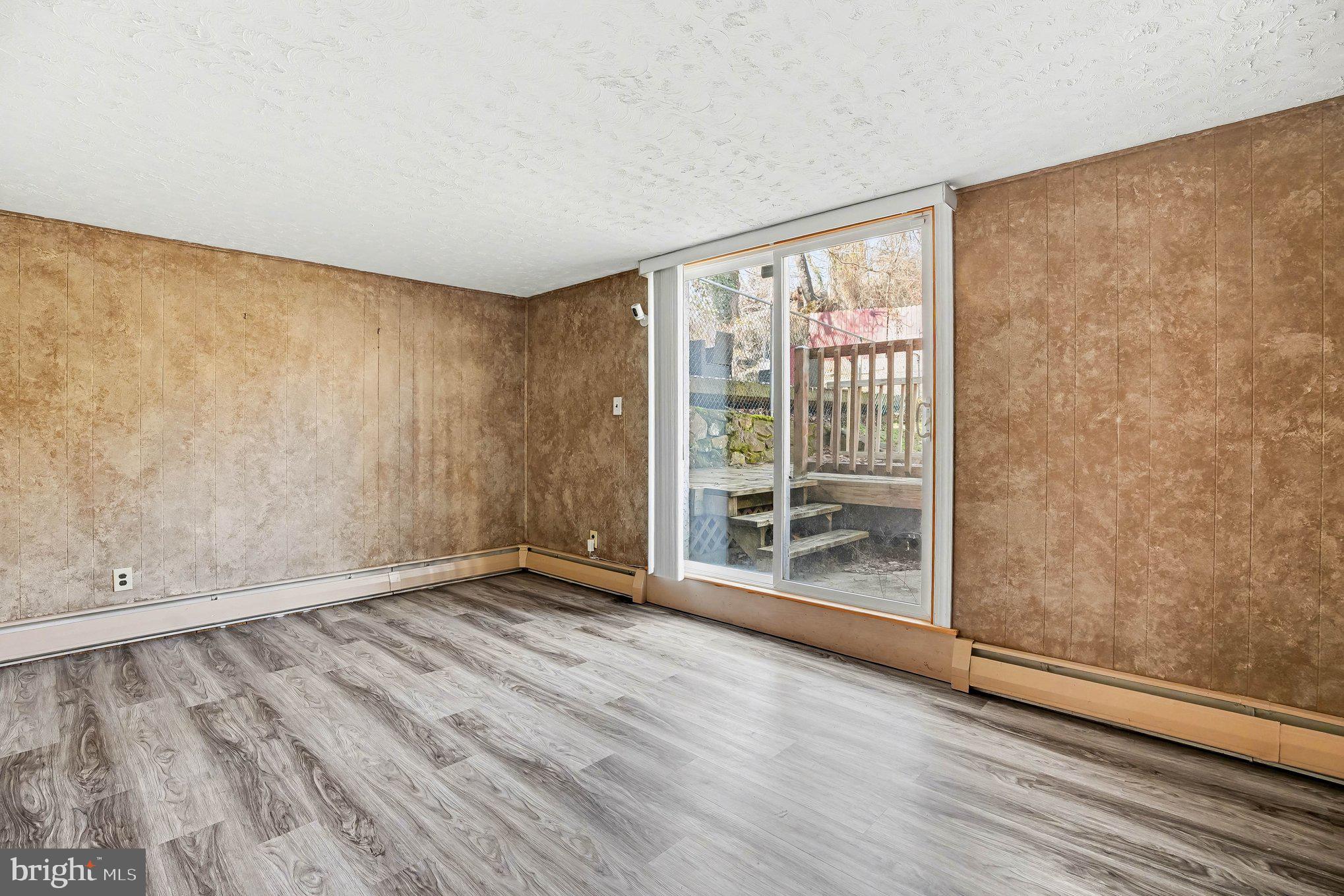 RIDLEY PARK - Residential