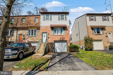 Townhouse For Sale - 373 Hillside Road<br/> Delaware County, RIDLEY PARK, PA 19078