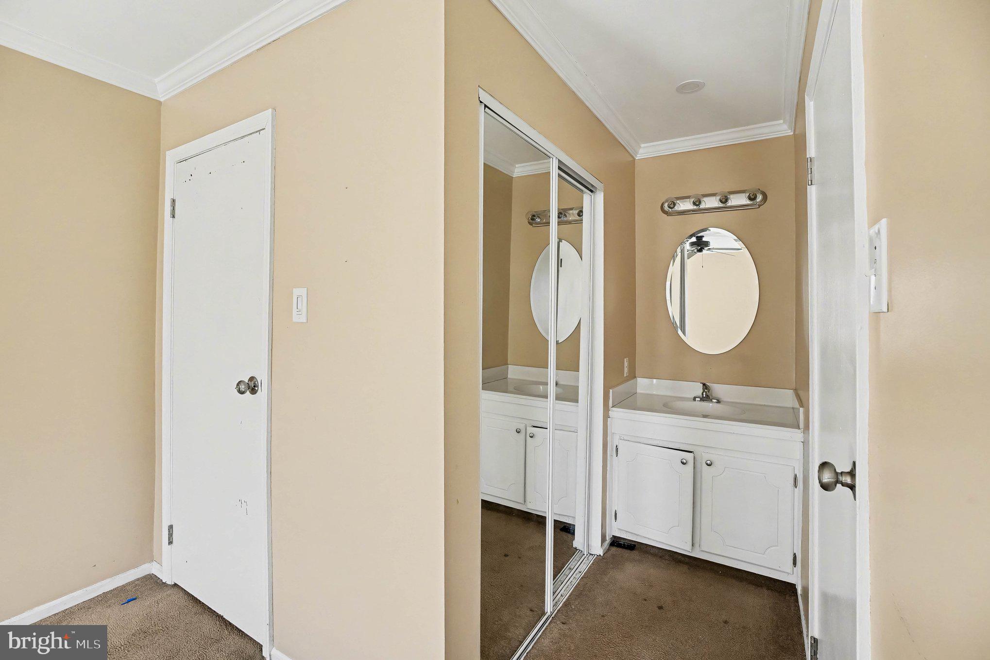 RIDLEY PARK - Residential