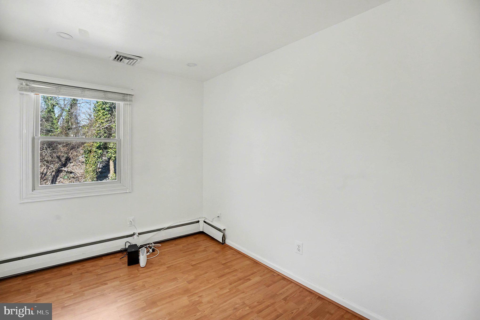 RIDLEY PARK - Residential