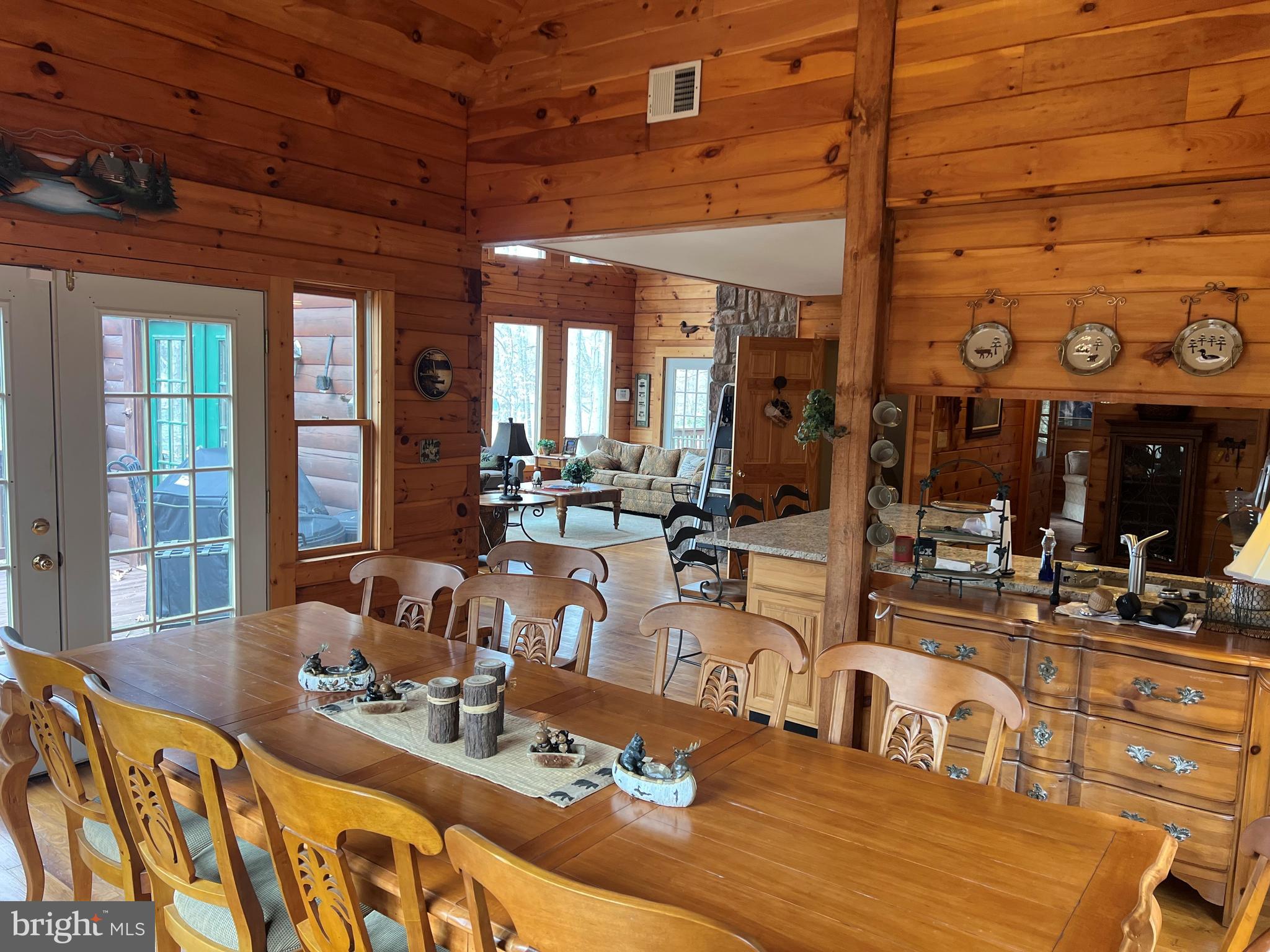 TYLER POINT - Residential