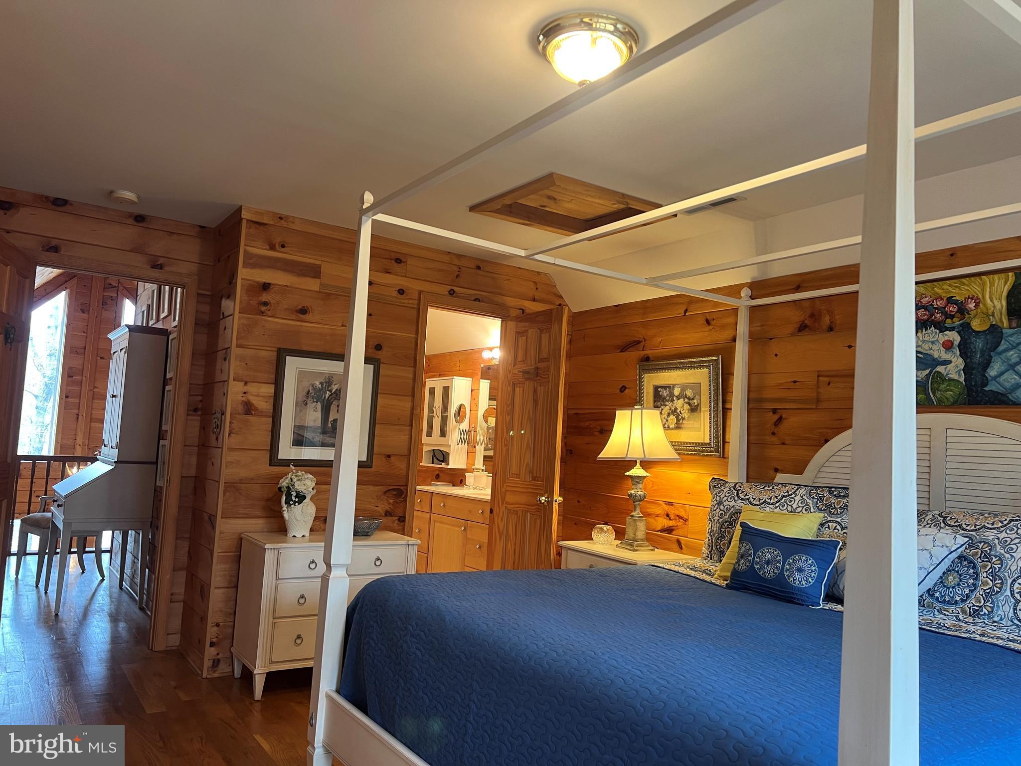 TYLER POINT - Residential