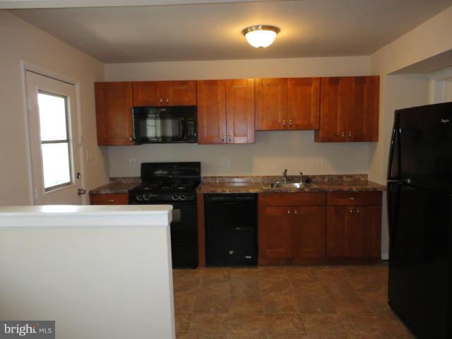 STILLMEADOWS CONDO - Residential Lease