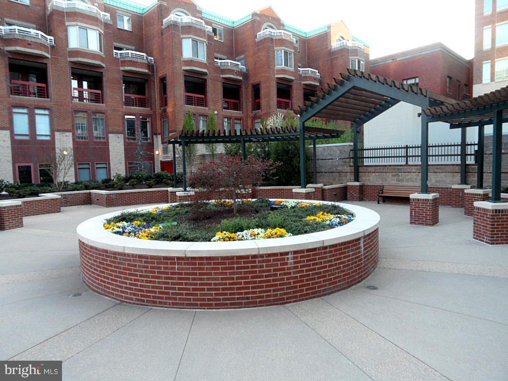 THE VICTORIA CODM - Residential