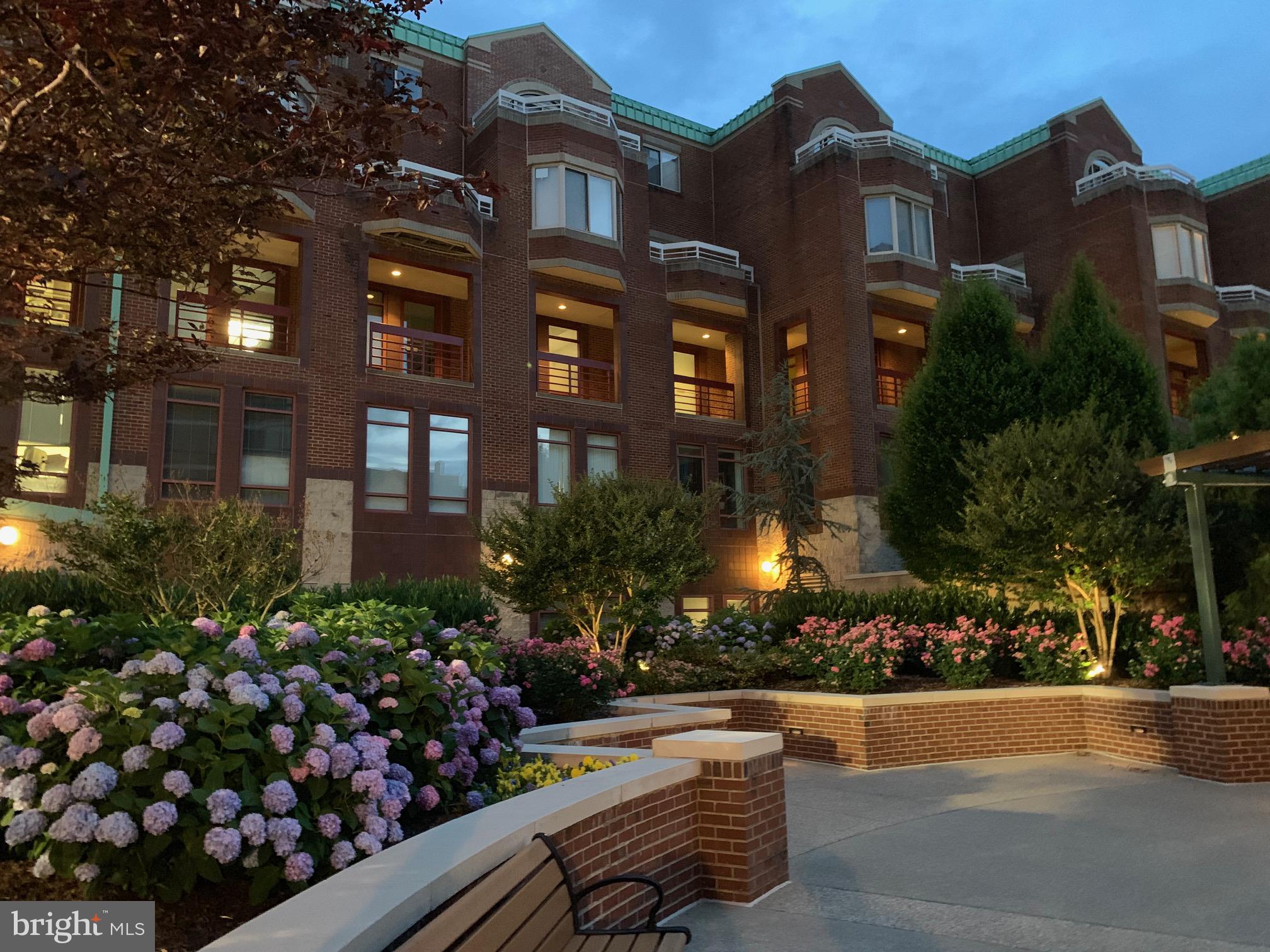 THE VICTORIA CODM - Residential