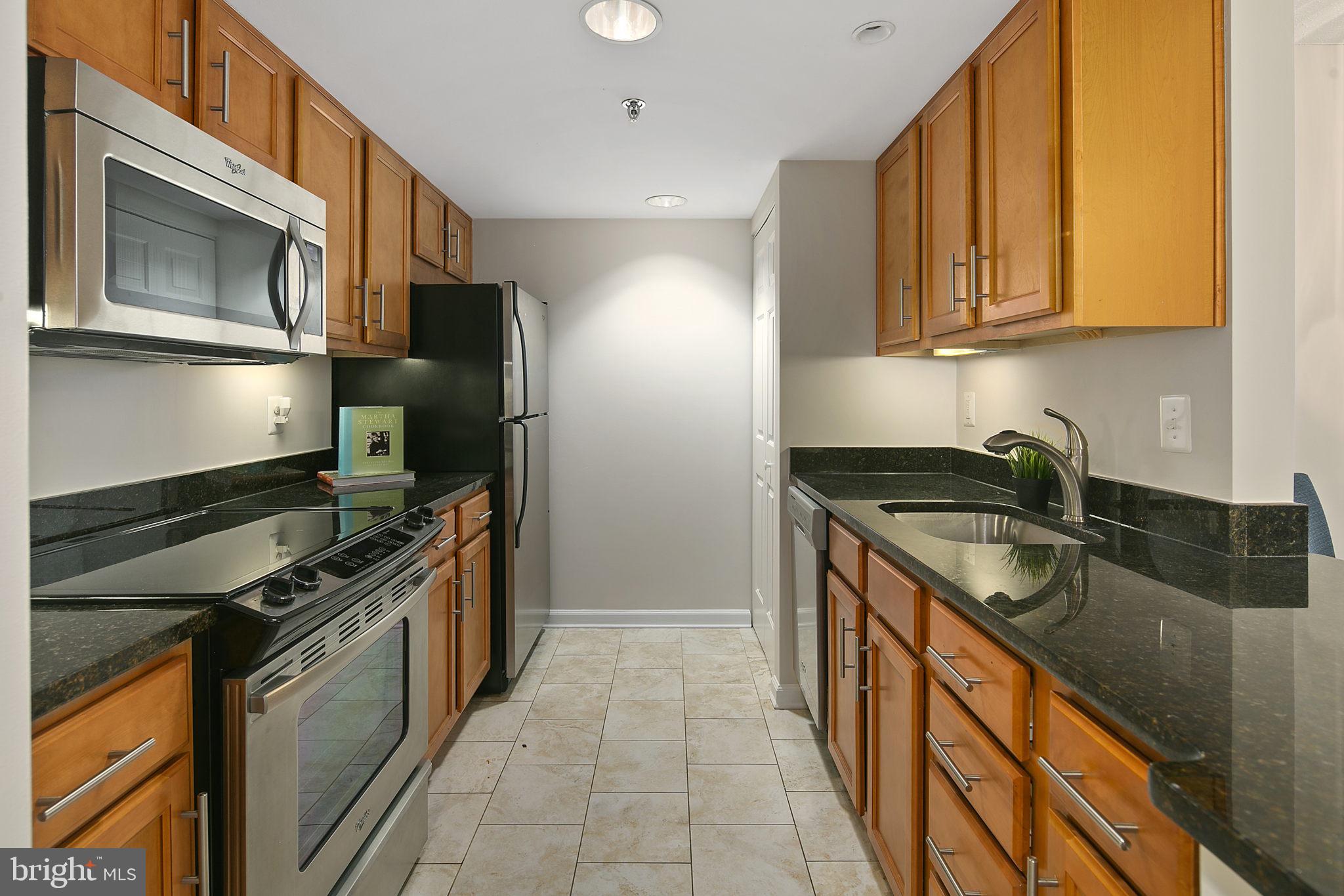 THE JEFFERSON - SUNRISE SENIOR LIVING - Residential Lease