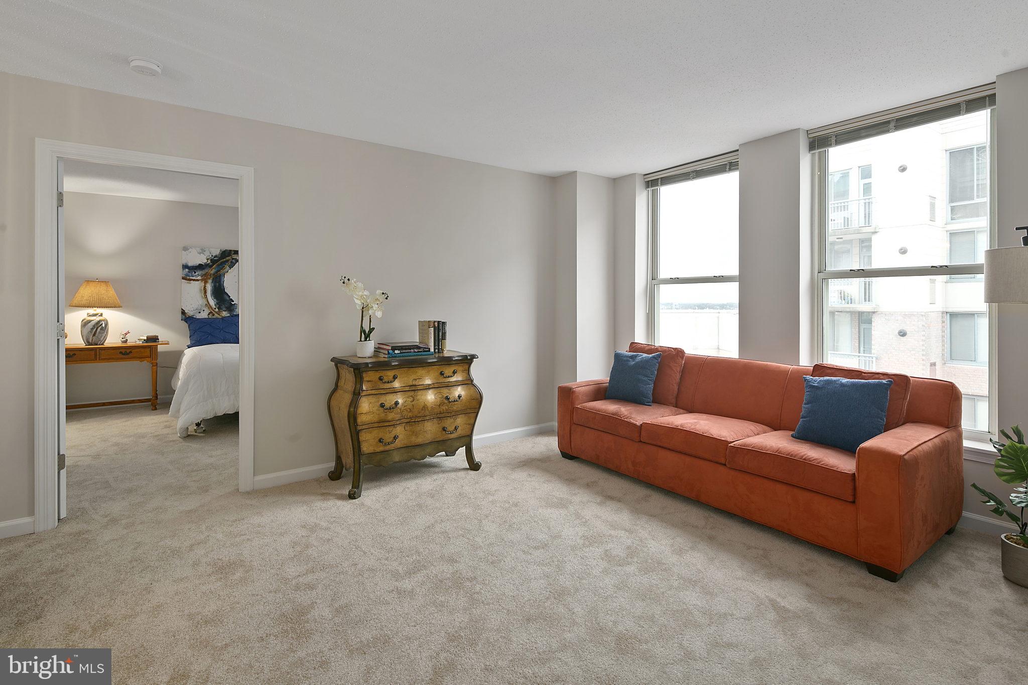 THE JEFFERSON - SUNRISE SENIOR LIVING - Residential Lease