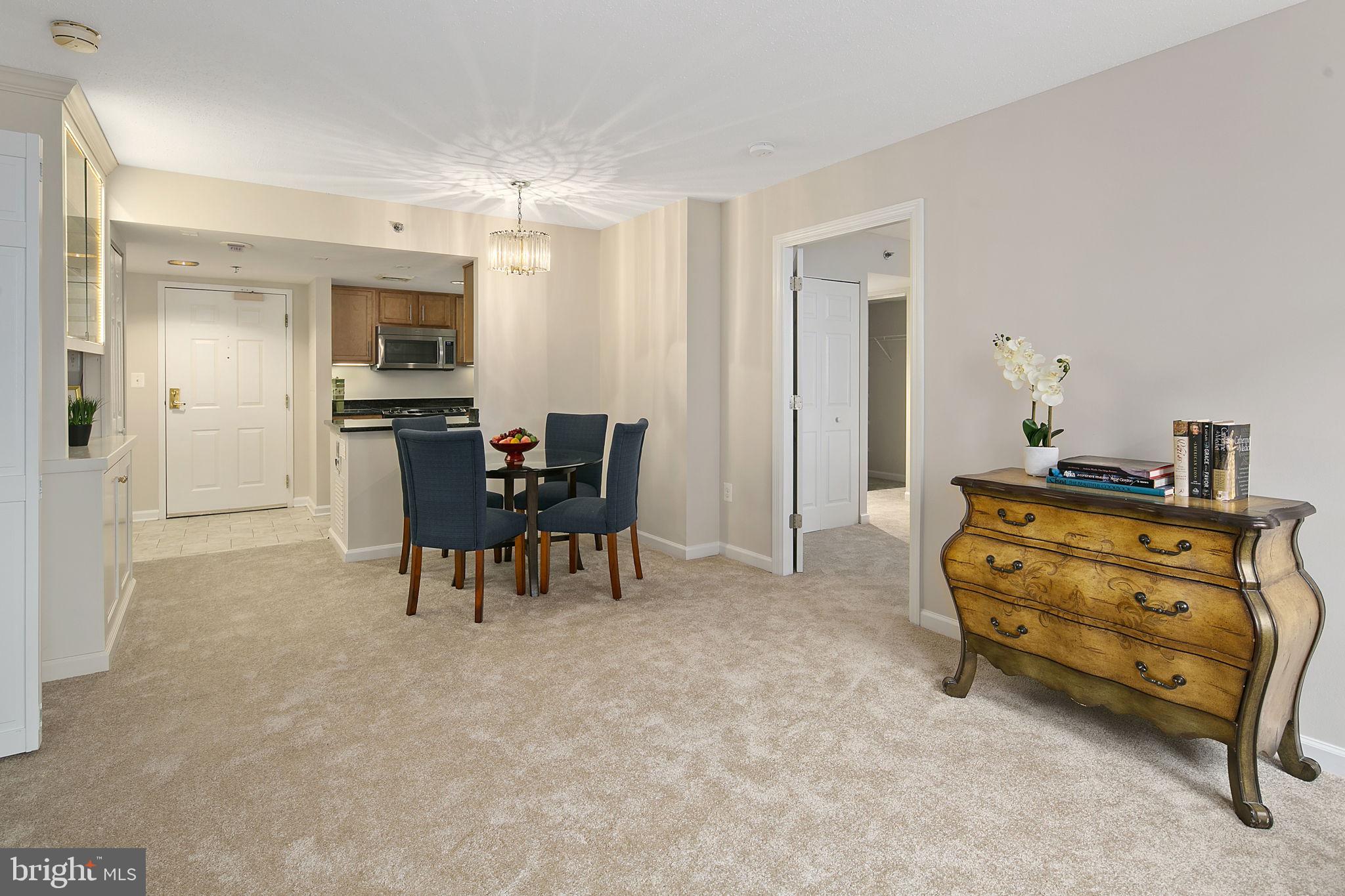 THE JEFFERSON - SUNRISE SENIOR LIVING - Residential Lease