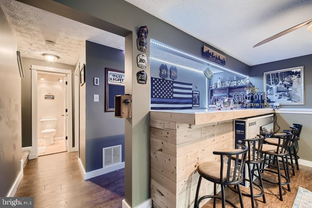 BRENTWOOD CONDO - Residential